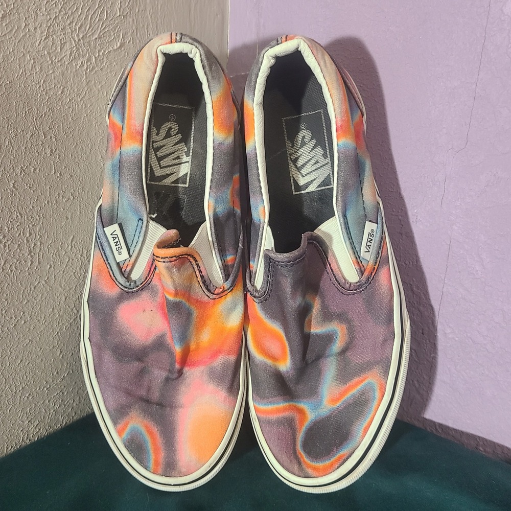 Vans Classic Slip-On Sneakers  7.5W/6M Multicolor Dark Aura Thermal Heat Tie Dye
